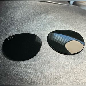 Black Polarized Ray-Ban lenses